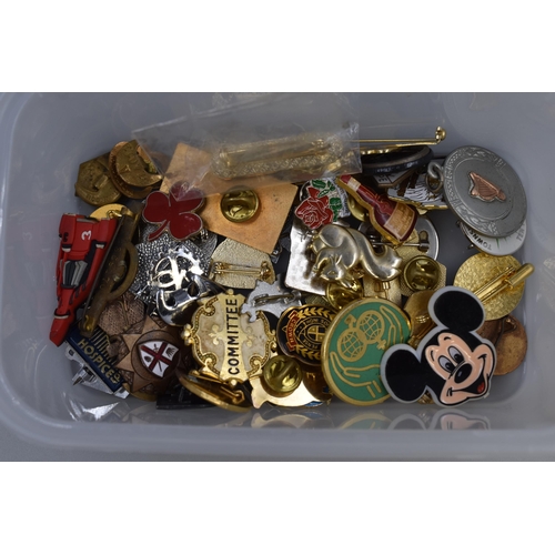 546 - Approx 50 Mixed Collectors Badges