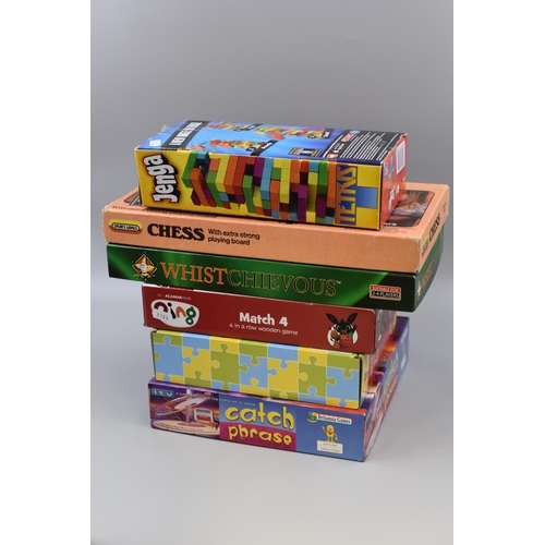 915 - Selection of games to include Catch phrase, Jenga/Tetris, Bing, Chess (1 piece missing), whistchievo... 