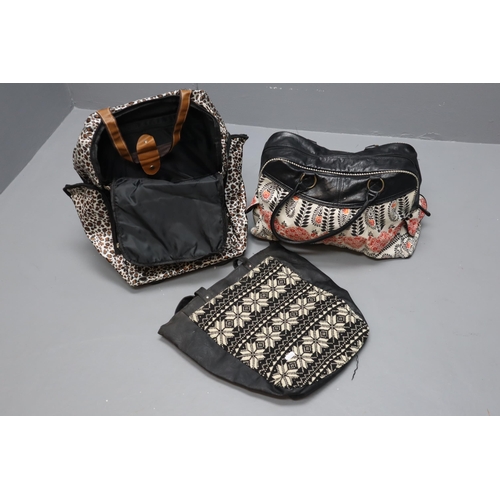 952 - Selection of Bags Including Faux Leather Atmosphere Handbag, Knitted Patterns Handbag and Leopards P... 