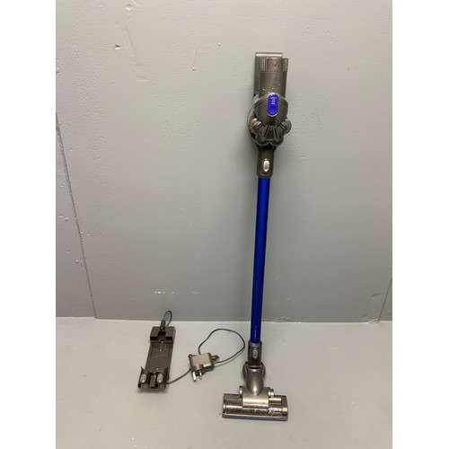 762A - Dyson DC44 Animal Hand Held Cordless Vacuum Cleaner complete with Charger (Working When Tested) ... 