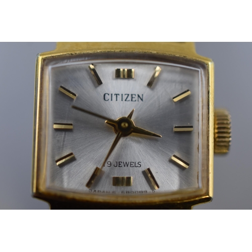 72 - Citizen 19 Jewels Mechanical Ladies Watch (Working)