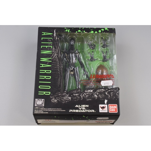 151 - Alien Warrior: Collectible, Boxed Pre-Owned Bandai S.H. MonsterArts Alien Warrior - Aliens Vs Predat... 