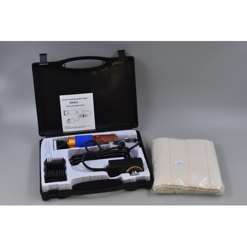 361 - MDB22 Electric Variable Speed Dog Grooming Kit with attachments in Case (Powers On)