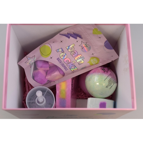 382 - Collection of Pamper Box Sets to include M&S Beauty Box, Box Fresh Bath Bomb Set and a Body Coll... 