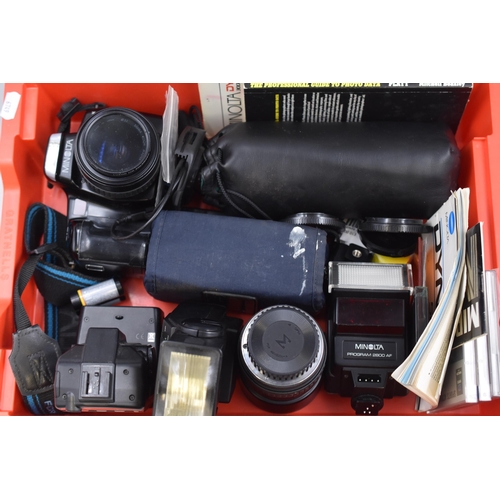 414 - Mixed Selection of Cameras and Camera items. Includes Minolta AF 70-210 Lens, Minolta Dynax Shooi Ca... 