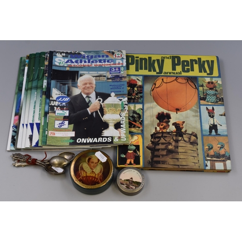 418 - Mixed Selection to include Pinky & Perky Annual, Vintage Tins, Mcvities and Price, Wigan Athleti... 