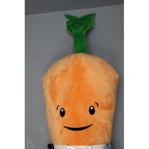 651 - Giant Kevin The Carrot in Traditional Smart Dress with Bow Tie (67”)