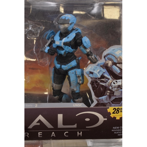 490 - Collection of Six ' Halo ' Pre-Owned Figures, Unboxed, One Has Packaging but Has Been Opened All A/F... 