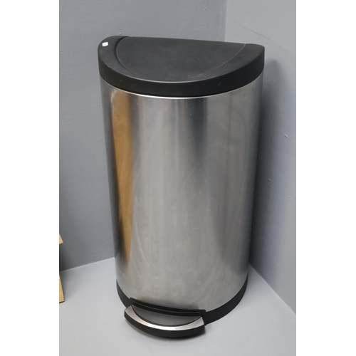 514 - Large Simple Human Pedal Bin (27” High)