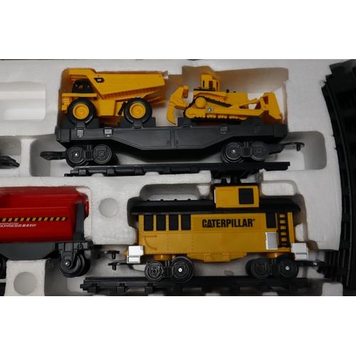 537 - Large CAT Construction Express Train in Box