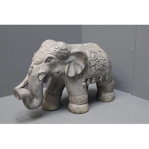 559 - Indian Elephant Garden Ornament (As Found) Approx 26