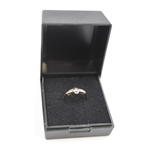 5 - Vintage 9ct Gold 3 Stoned Ring Complete with Presentation Box