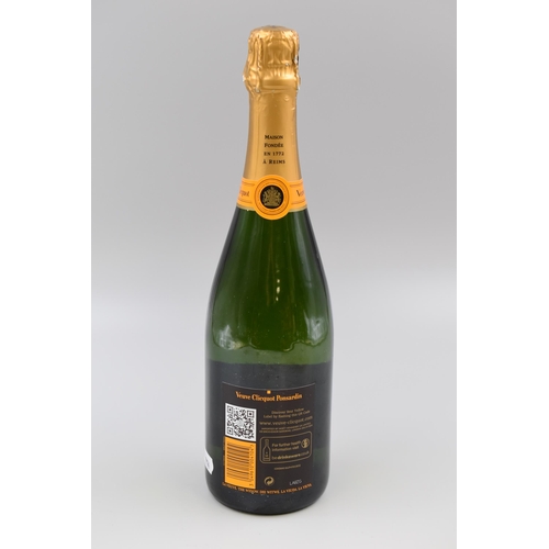 161 - Veuve Clicquot French Champagne (Sealed 75cl)