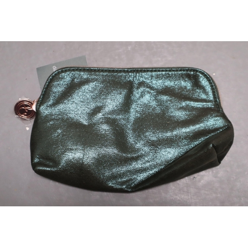 953 - A Box of 160 Espa Make-Up Bags, In Green