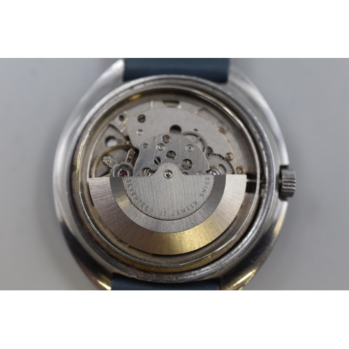 153 - A Tressa Laserbeam Automatic 21 Jewels Watch, Working