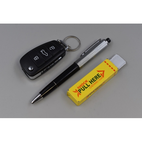 432 - Three Electric Shock Joke items includes Chewing Gum, Pen and Car Key