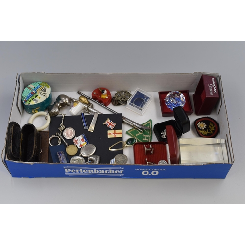 263 - Mixed Selection of Collectables to include Australian Silver Brooch, 1930's Silver Football Medal, S... 