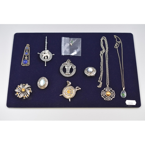 267 - Mixed Selection of Scottish Jewellery to include Necklaces and Brooches