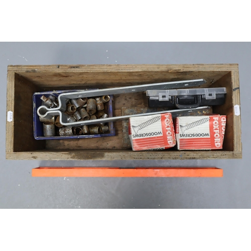 624 - mixed box to contain a large selection of sockets,pop rivet gun with a large number of rivets, large... 