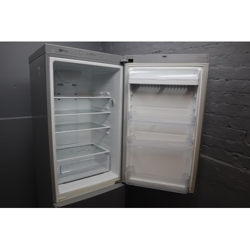 635 - Samsung N frost fridge freezer, mode number :RL38SCPS, working when tested.