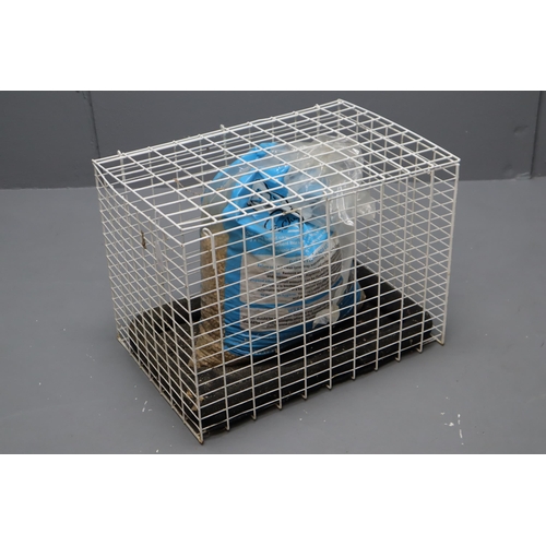 659 - Pet Cage for Dog/Cat with Bag of Cat Litter Approx 23