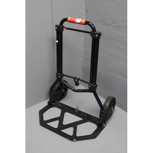 662 - A Metal Folding Adjustable Sack Truck