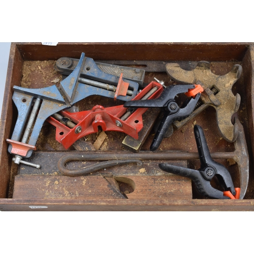 702 - Mixed Lot of Woodworking Tools to include Corner Clamps, Plane, Cased Screwdriver Set and more in a ... 