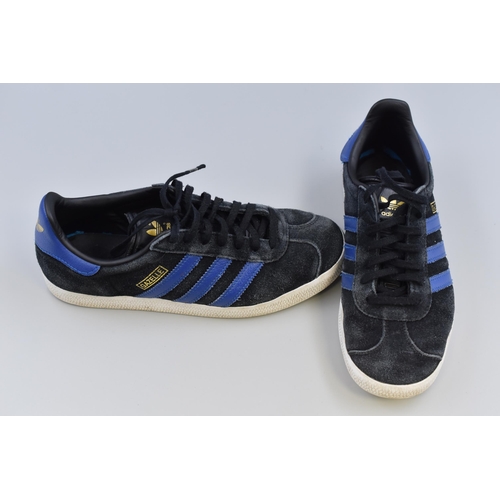 736 - Pair of Size 6.5 Adidas Gazelle Trainers