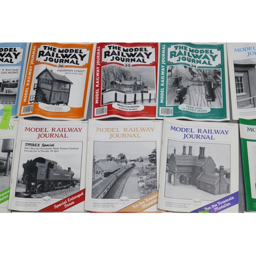 846 - Railway modeller journal editions 0 to 69 less 9, 22, 24, 25, 27, 39, 41 and 43 plus, Edward Beal Mo... 