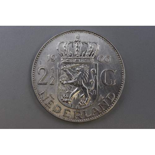 79 - Dutch 1966 Silver 2.5 Guilder Coin