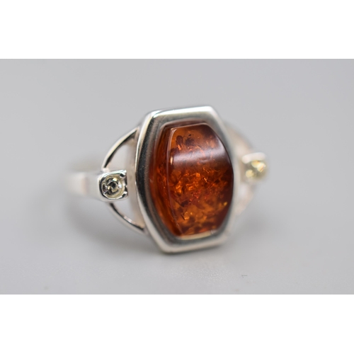 12 - Silver 925 Ring with Large Amber Stone and 2 Clear Stones Size R-S. Complete with Presentation Box