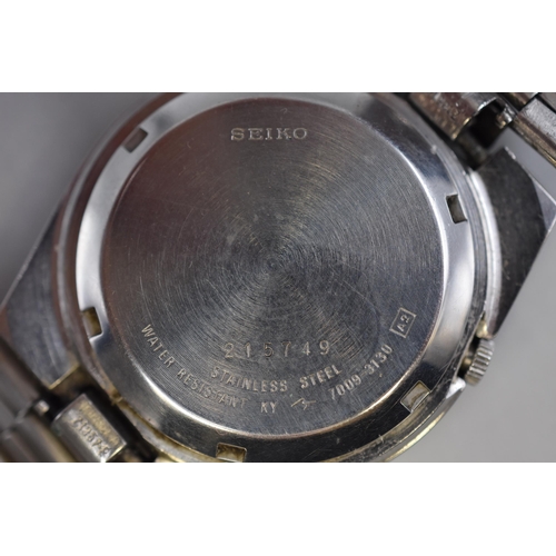 55 - Seiko 5 Automatic Day / Date Gents Watch (Working)