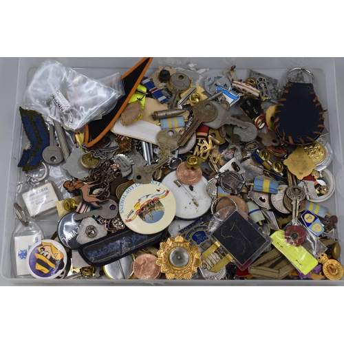 71 - Mixed Selection of Small Collectables including Badges, Medals, Keyrings, and More