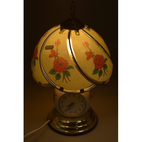 311 - Vintage 80's Traditional Lamp with Built-in Clock (Powers On When Tested)