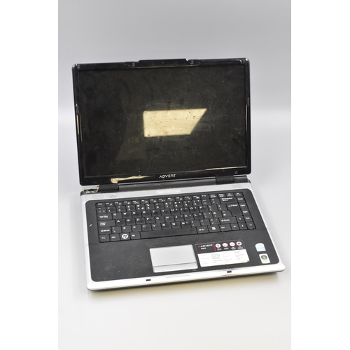 418 - Advent Pentium Dual Core Laptop complete with Charging Lead and Case (Powers On)