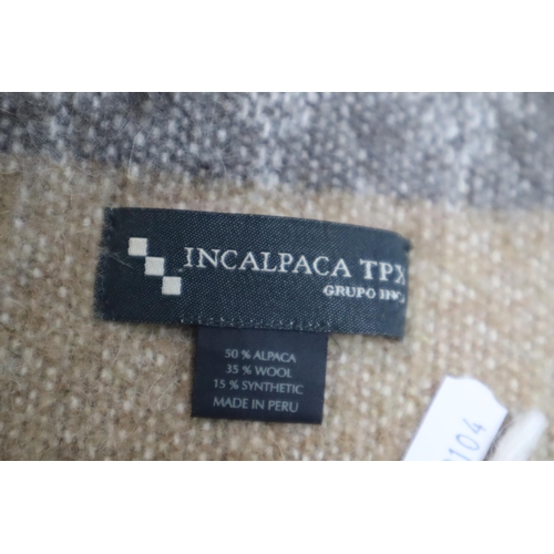 574 - Incalpaca Alpaca and Wool Mix Throw (41