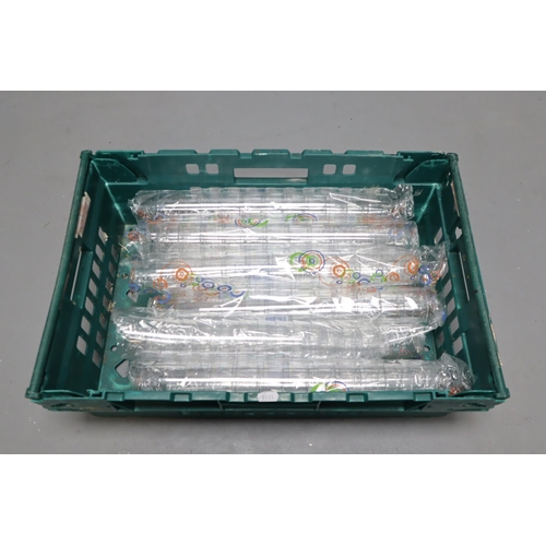 668 - Approx 110 Plastic Long Drink Glasses.