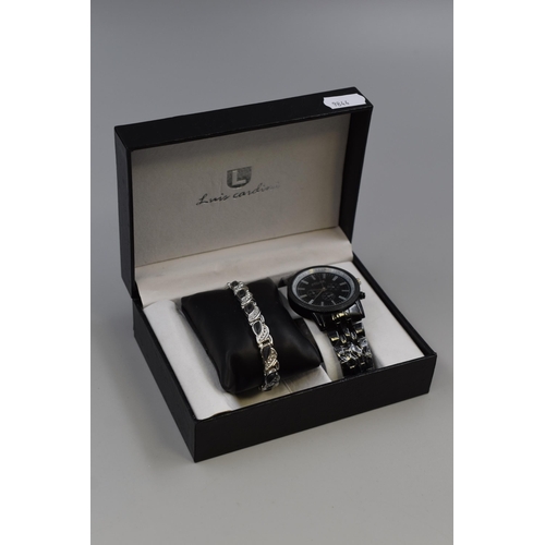 109 - Working STAR Watch in Gift Box with Bracelet