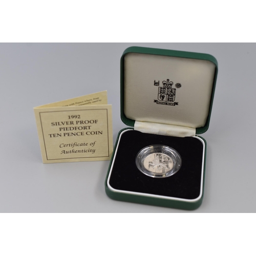 144 - Royal Mint 1992 Sliver Proof Piedfort 10p Coin Complete with Presentation Case and Certificate of Au... 