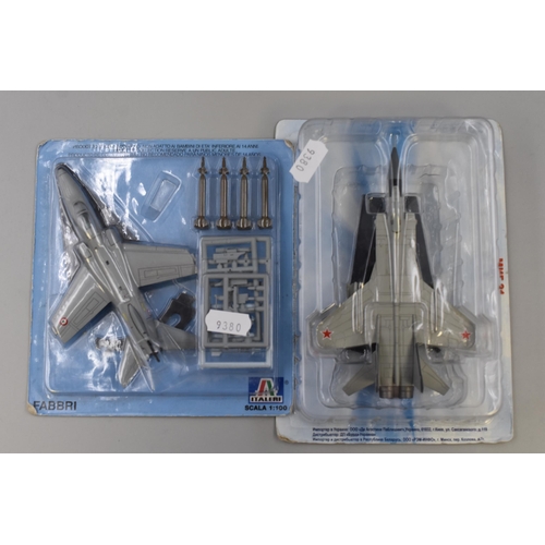 180 - Four Boxed Die Cast Planes and Helicopter. Includes Boeing Chinook, Fabbri 1:100 Italeri Model, Dass... 