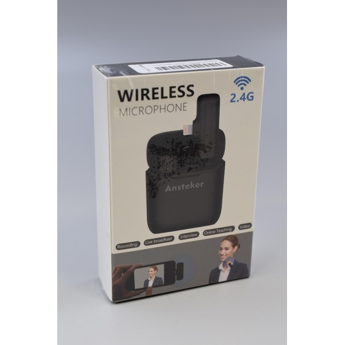 419 - Brand New in Sealed Box Wireless Microphone