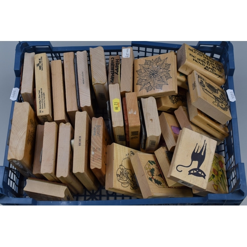 447 - A Selection of Thirty-Three Wooden Printing Blocks, See Images For Patterns