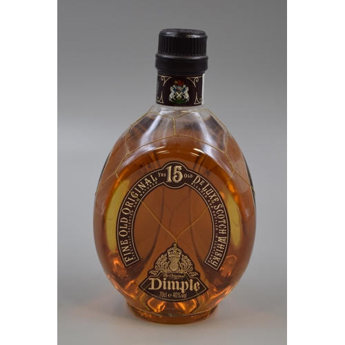 309 - Dimple 15 Year Old De Luxe Scotch Whisky (70cl) complete with Wooden Crate (Sealed)