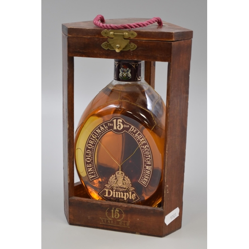 309 - Dimple 15 Year Old De Luxe Scotch Whisky (70cl) complete with Wooden Crate (Sealed)