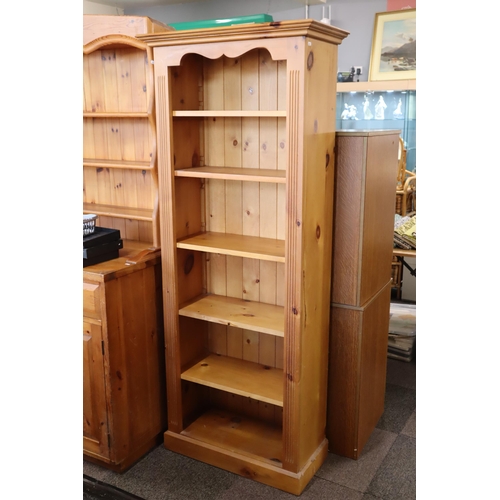 654 - Fine Quality Solid Pine Six Shelf Book Display Unit 72