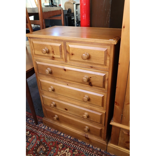 662 - Fine Quality Sturdy Solid Pine Chest of Six Drawers approx 41