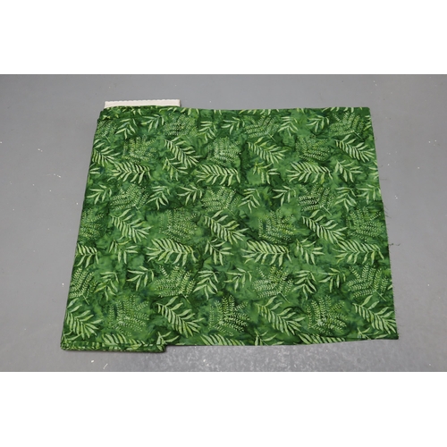 560 - Approx. 12mtrs of Green Leaf coloured Tonga Patterned Quality Fabric