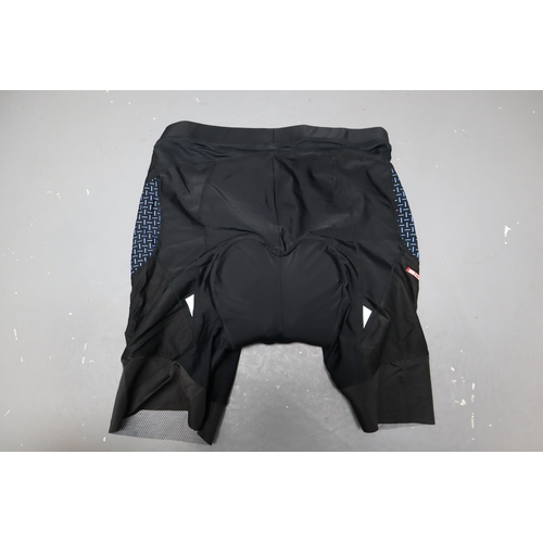 752 - Pair of Brand New Men's Cycling Shorts Fitted with Padding with Tags in size 3xl