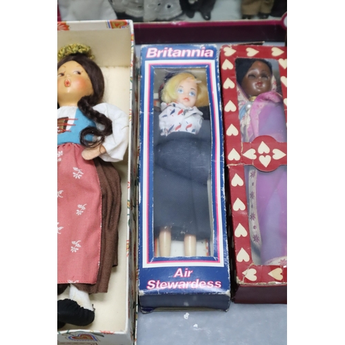 825 - Selection of Vintage Dolls some in Original Boxes. Includes Baitz, Britannia Doll, Bag Pipe Lady and... 