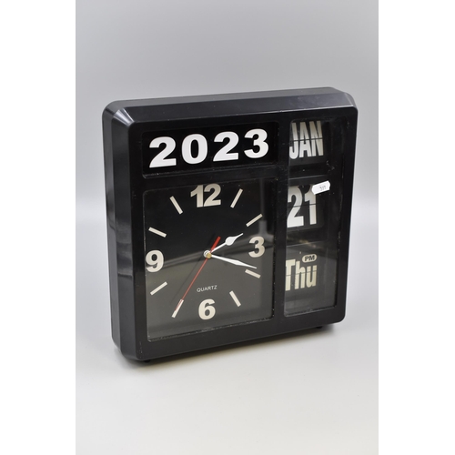 295 - A 2023 Retro Style Quartz Flip Clock, Working